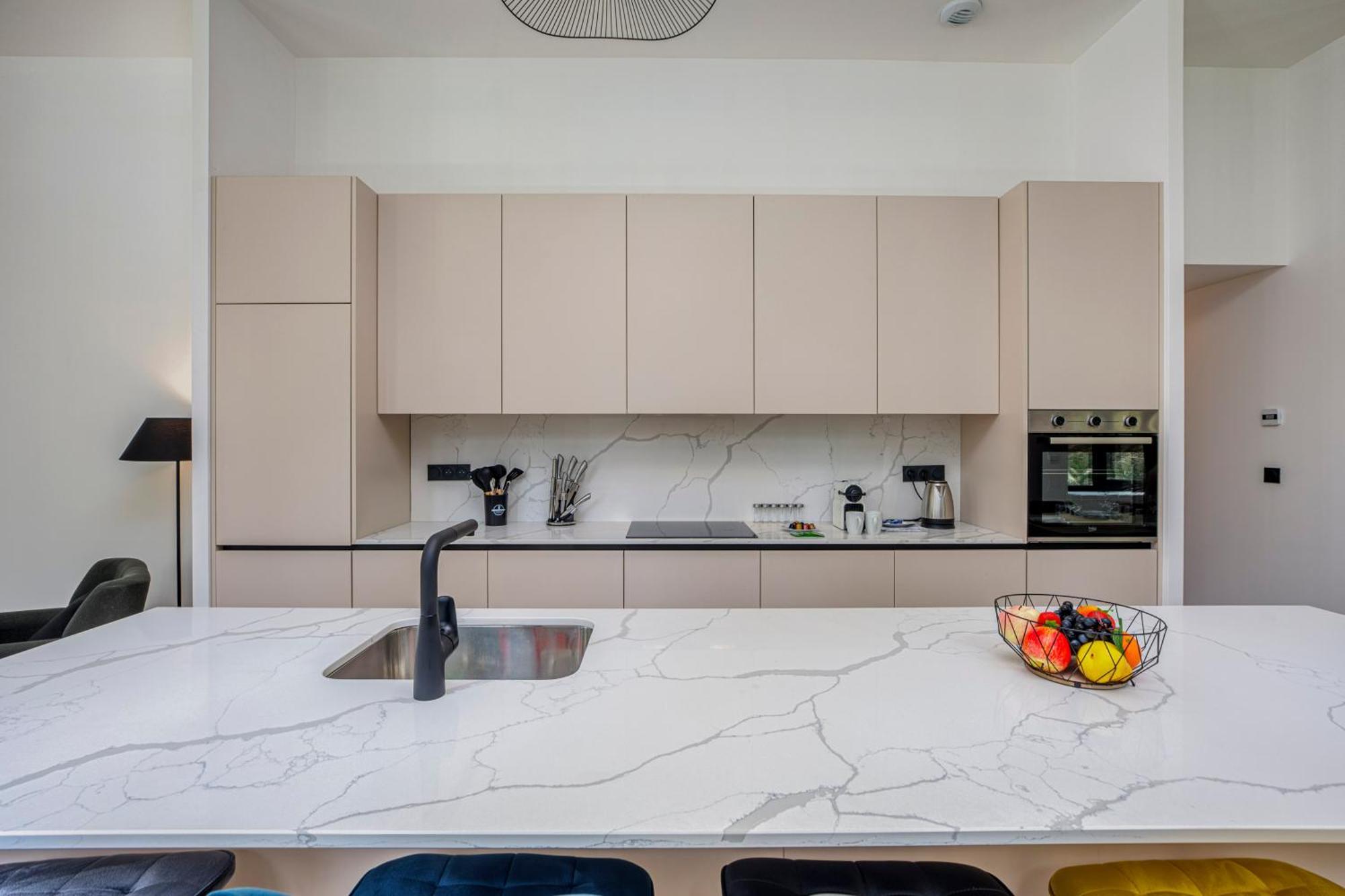 1 - Grand Appartement Spacieux Dans Un Chateau Du 17Eme Siecle, A 15Min De Lyon Vourles Bagian luar foto