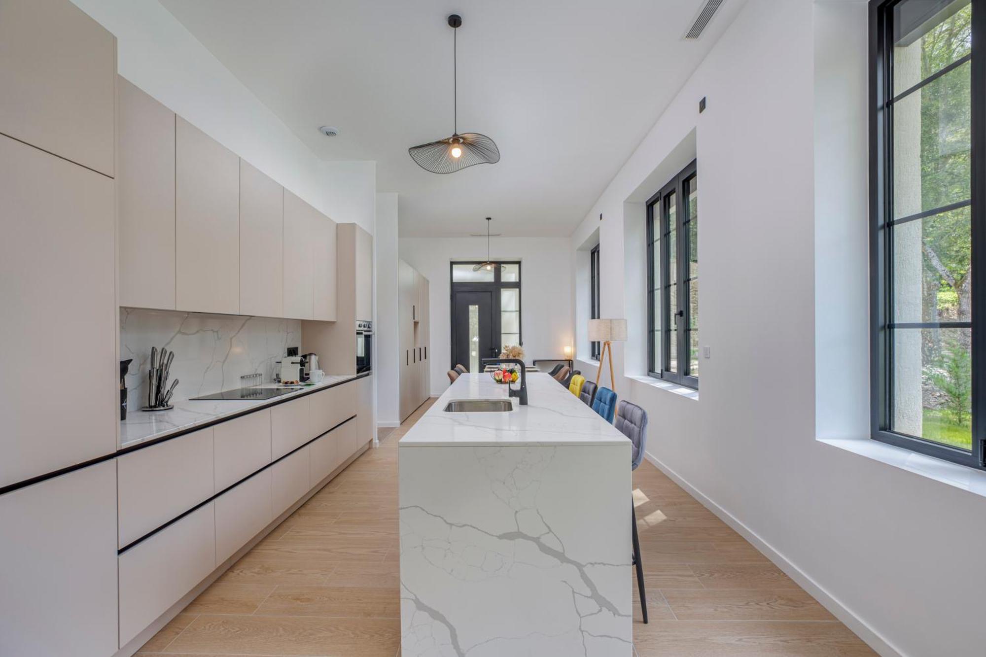 1 - Grand Appartement Spacieux Dans Un Chateau Du 17Eme Siecle, A 15Min De Lyon Vourles Bagian luar foto